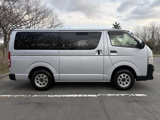 HIACE van 4WD
