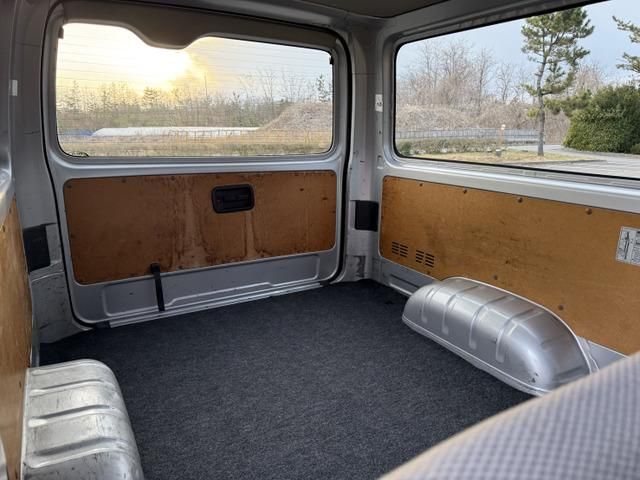 HIACE van 4WD