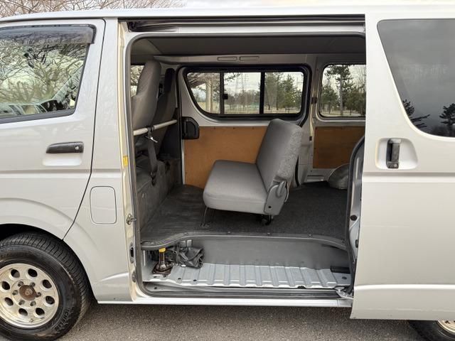 HIACE van 4WD