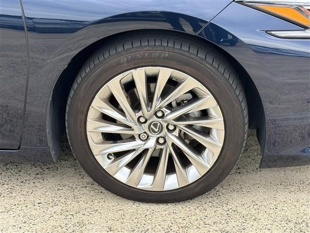 LEXUS ES300h
