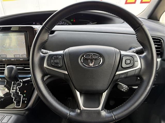 ESTIMA HYBRID 4WD