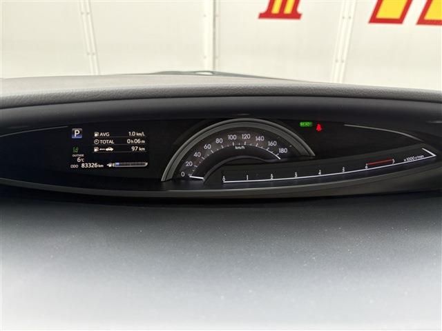 ESTIMA HYBRID 4WD