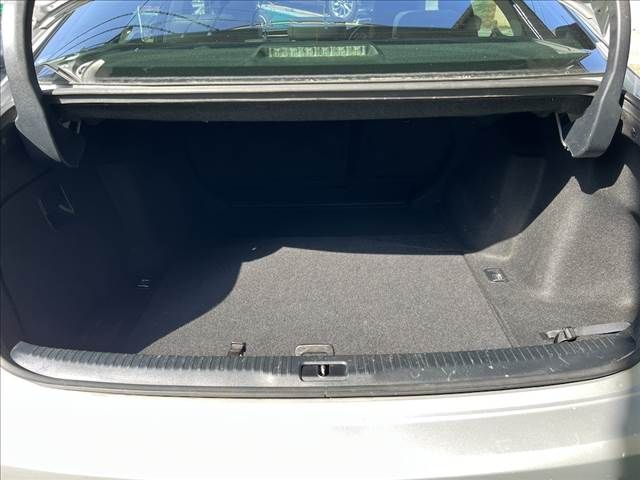 LEXUS IS300h