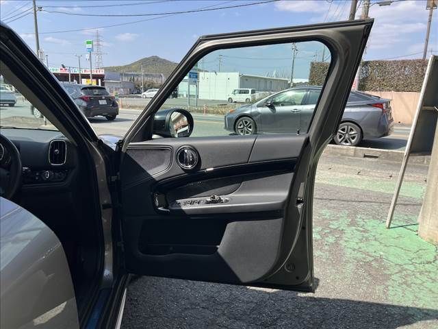 BMW MINI COOPER D CROSSOVER