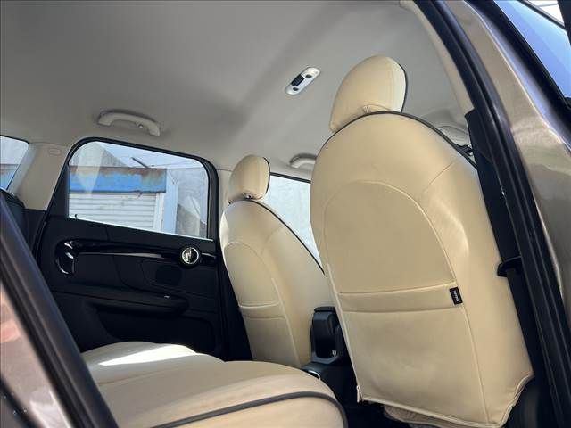 BMW MINI COOPER D CROSSOVER