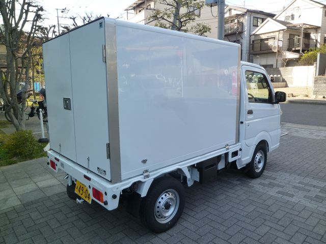 CARRY truck