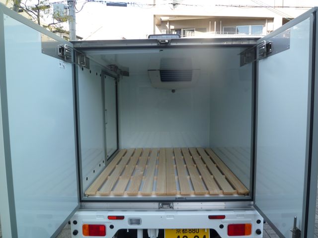 CARRY truck