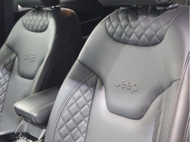 JEEP COMMANDER