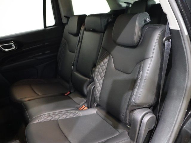 JEEP COMMANDER