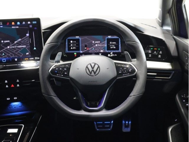 VOLKSWAGEN GOLF R VARIANT