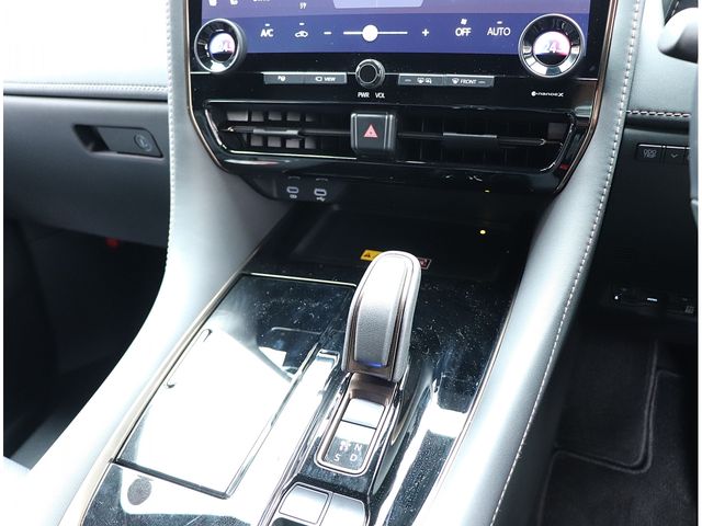 VELLFIRE HYBRID