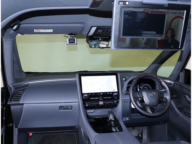 VELLFIRE HYBRID