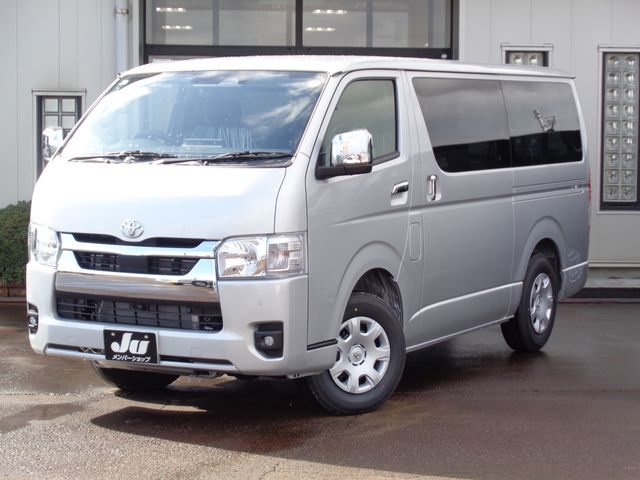 HIACE van 4WD