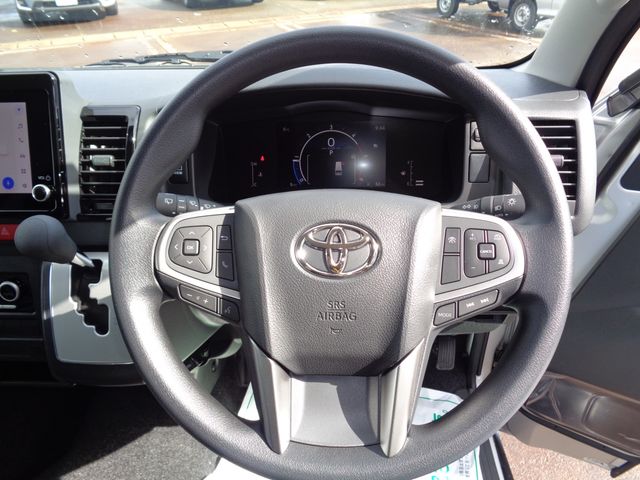 HIACE van 4WD