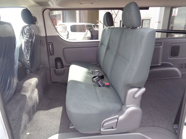 HIACE van 4WD