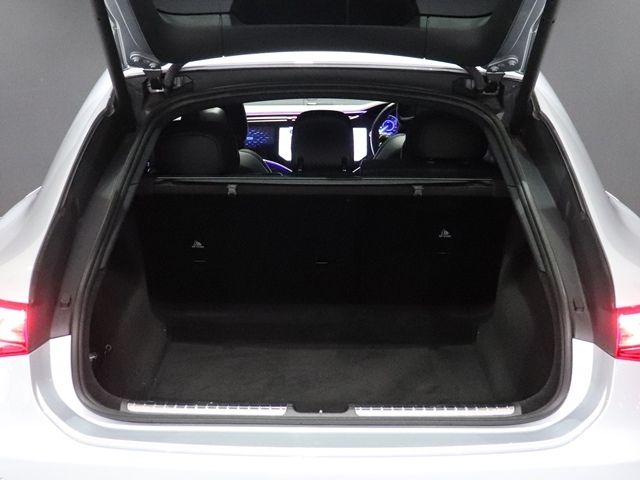 MERCEDES AMG EQS