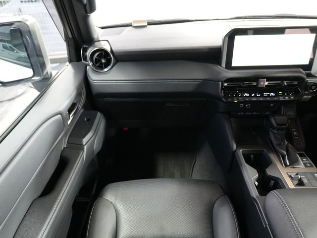 LANDCRUISER 250