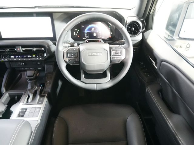 LANDCRUISER 250