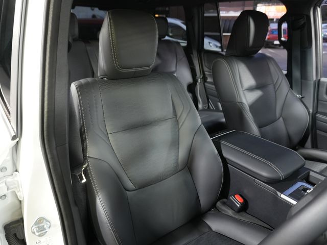 LANDCRUISER 250