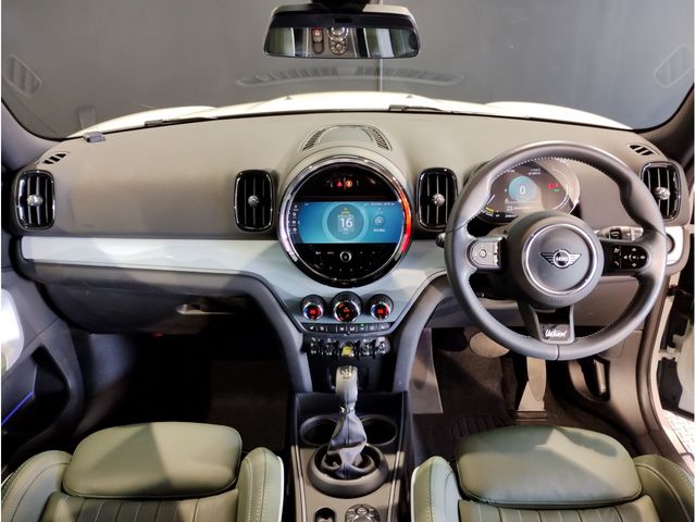 MINI COOPER SE CROSSOVER