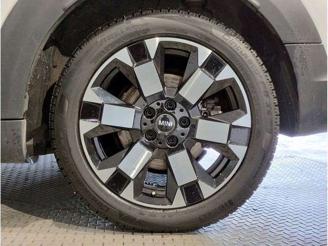 MINI COOPER SE CROSSOVER