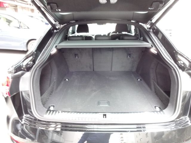 AUDI Q8 e-tron SPORTBACK
