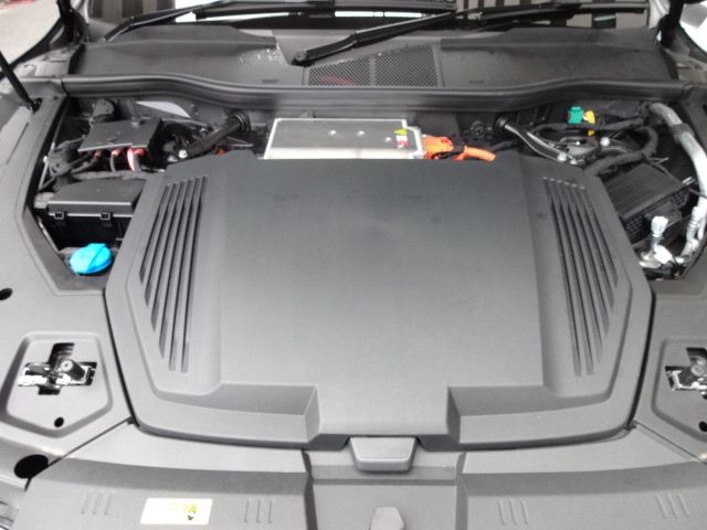 AUDI Q8 e-tron SPORTBACK