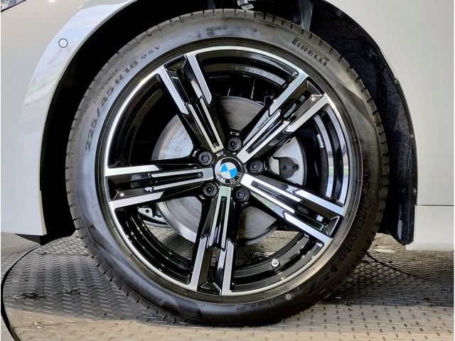 BMW 3 Series sedan