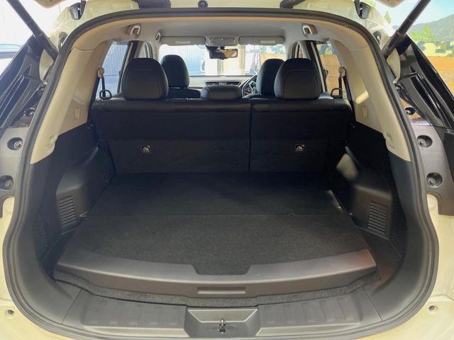 X-TRAIL HYBRID 2WD