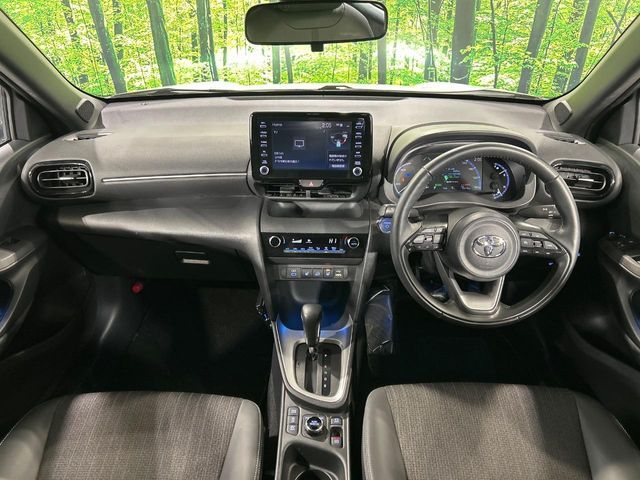 YARIS CROSS HYBRID