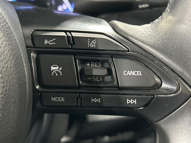 YARIS CROSS HYBRID