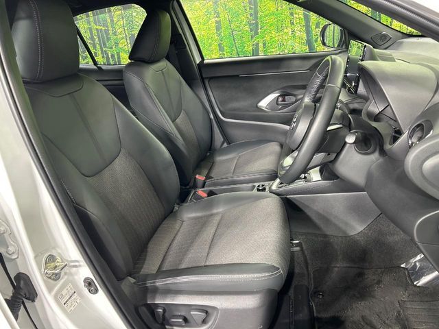 YARIS CROSS HYBRID