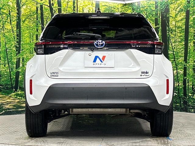 YARIS CROSS HYBRID