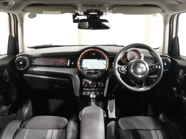 MINI COOPER SD 5DOOR