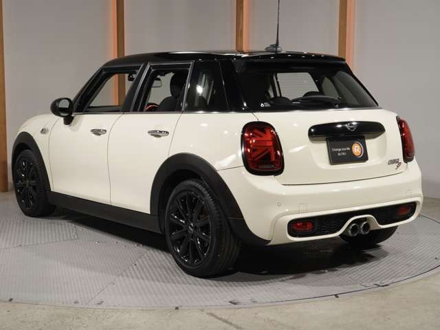 MINI COOPER SD 5DOOR