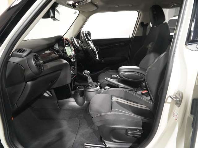 MINI COOPER SD 5DOOR