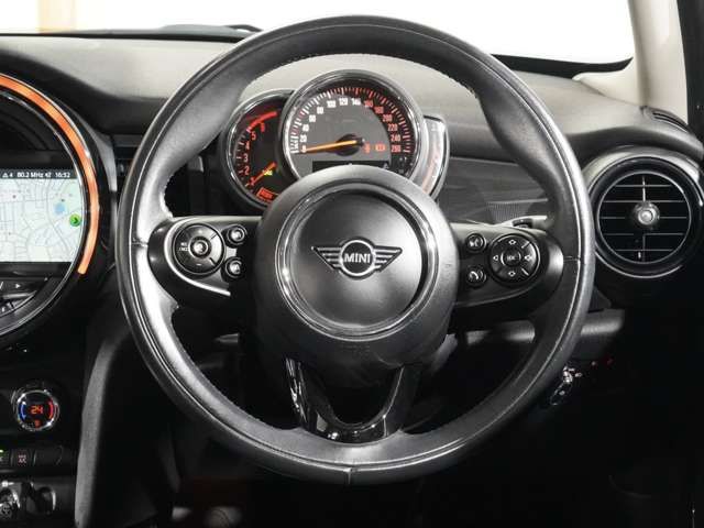 MINI COOPER SD 5DOOR