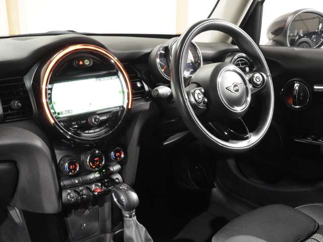MINI COOPER SD 5DOOR