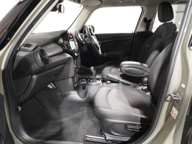 MINI COOPER 5DOOR