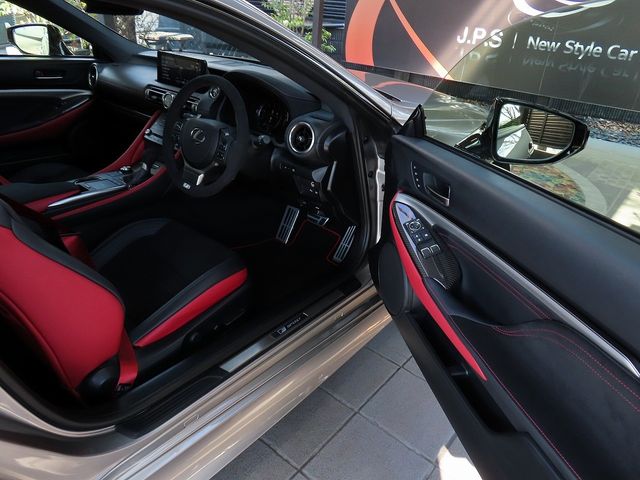 LEXUS RC300h