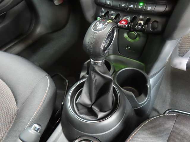 MINI COOPER D