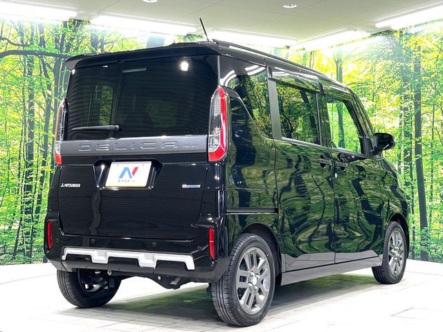 DELICA MINI