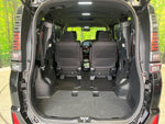 VOXY HYBRID