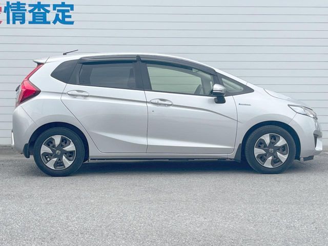 FIT HYBRID