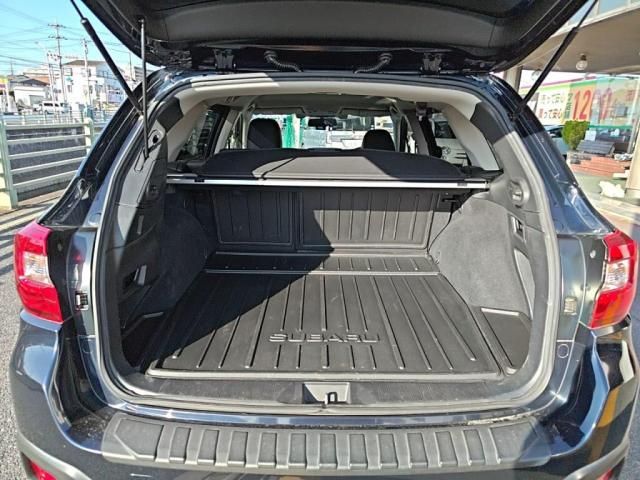 LEGACY OUTBACK