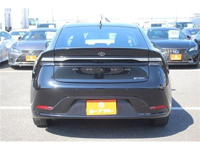 PRIUS PHV