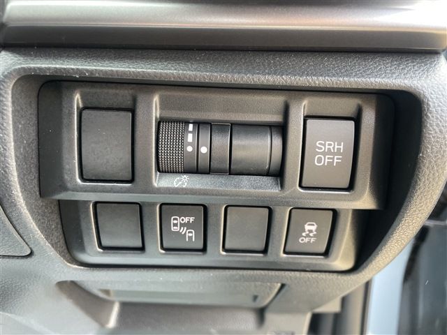 SUBARU XV HYBRID