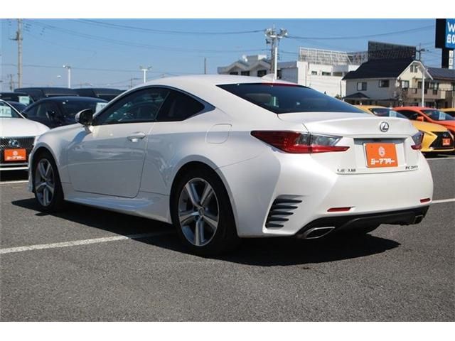 LEXUS RC200t
