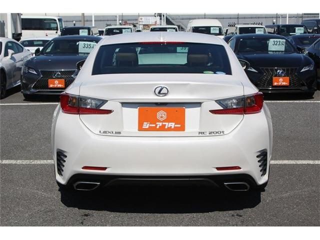 LEXUS RC200t