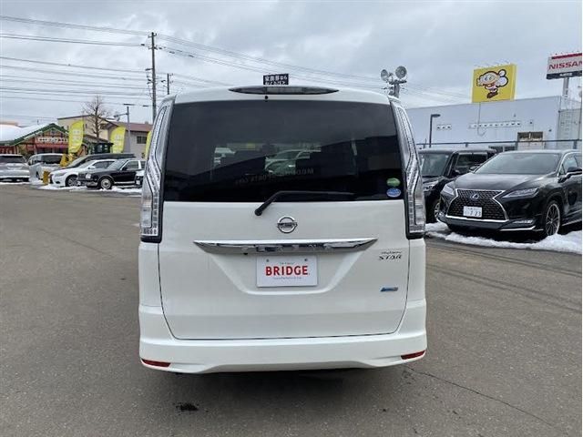 SERENA  WG 4WD
